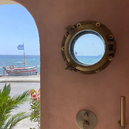 The Lagoon - Coastal Living - Beachfront Luxury - Adults Only Apartman Plakiász