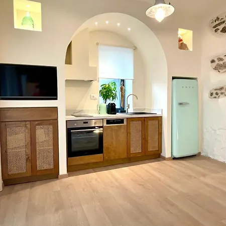 Apartment The Lagoon - Coastal Living - Beachfront Luxury - Adults Only *
