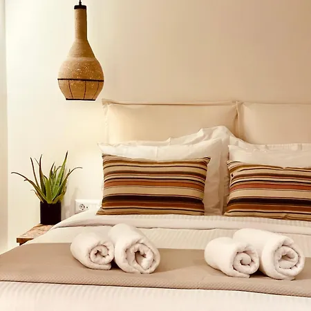 Apartment The Lagoon - Coastal Living - Beachfront Luxury - Adults Only *