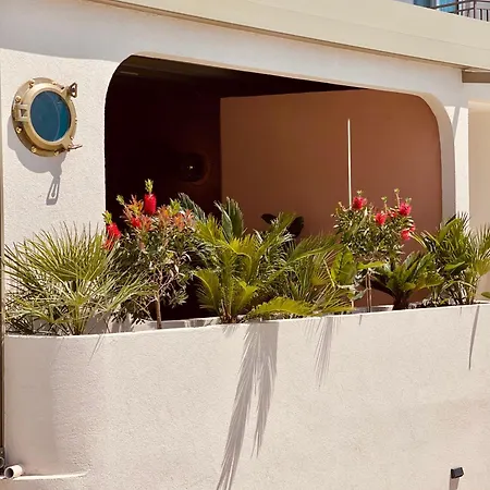 The Lagoon - Coastal Living - Beachfront Luxury - Adults Only *
